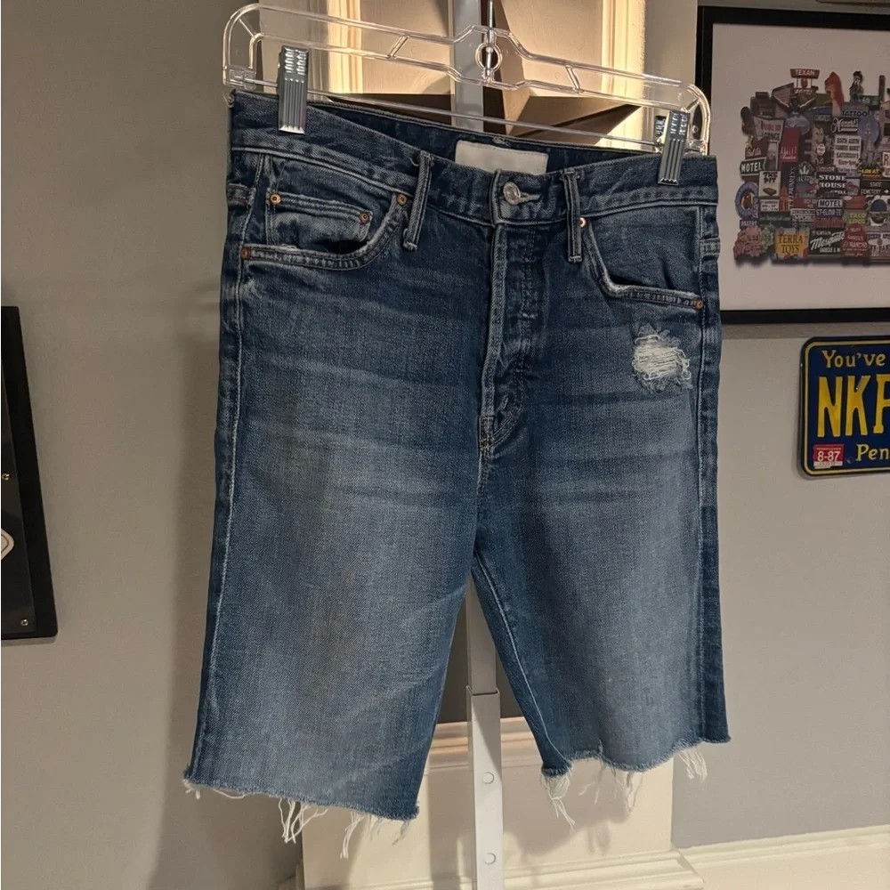 MOTHER The Trickster Bermuda Denim Short Your Treat or Mine Size 25